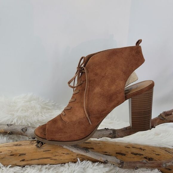 Gapālaceāupāleatherāsandals - Picture 11 of 11